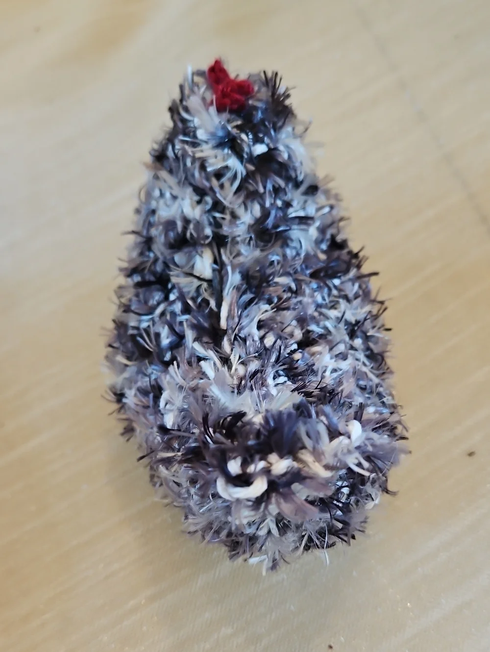 Crochet Frizzle Chicken - Picture 3 of 4
